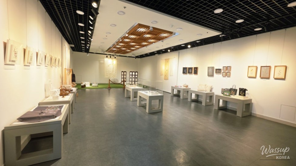 Exploring Cheongju's Midongsan Arboretum: A Free Nature Retreat_22