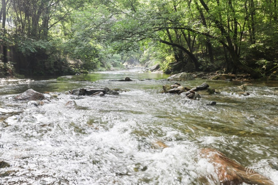 Recommended Valleys in Chungbuk: The Enchanting Deokdong Valley in Jecheon_02