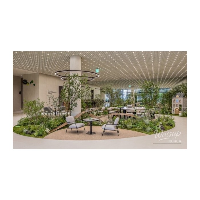 Discover the Artistic Oasis in Gangnam: The SHARP Gallery4702
