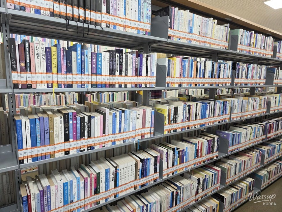 Discovering the Tranquility of Jincheon County Library_09
