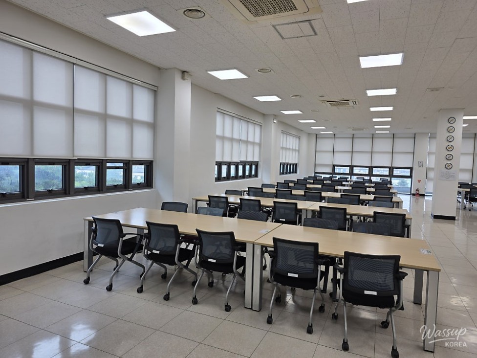Discovering the Tranquility of Jincheon County Library_13