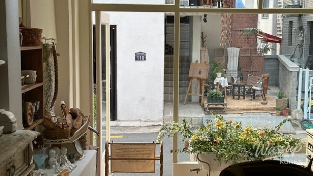 Transforming Your Weekend: Discovering Busan's Home Cafe Scene_02
