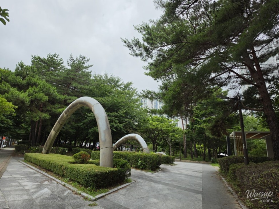 Exploring Mulneoul Park and Haetdong Park in Busan_04