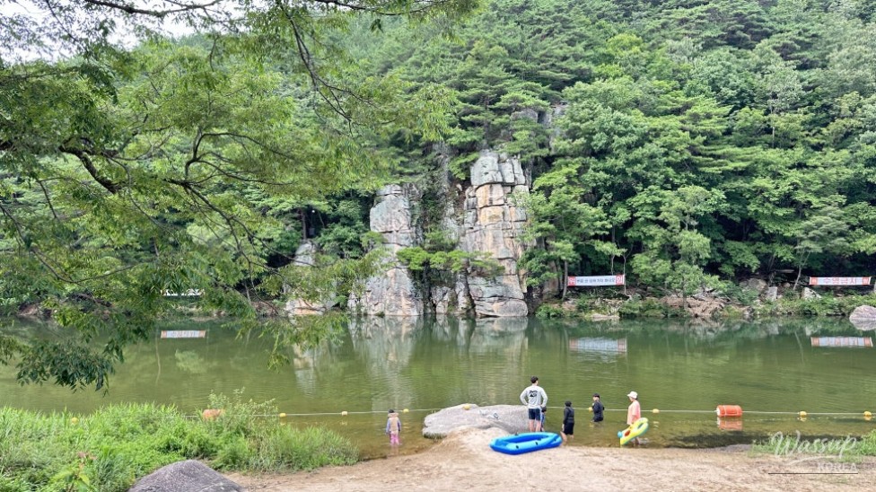 Discovering the Beauty of Huayang Valley in Summer_09