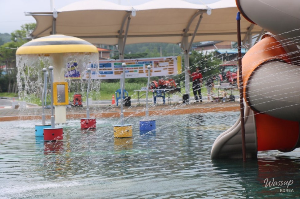 Cool Summer Fun at Cheong-an Children's Water Playground_09
