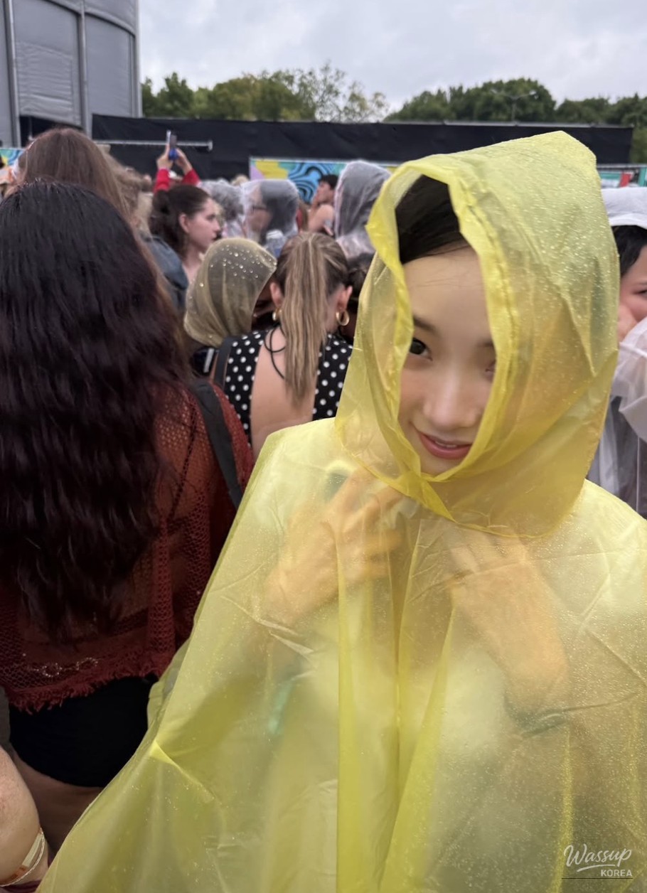 Karina's Stunning Fashion at Lollapalooza_04