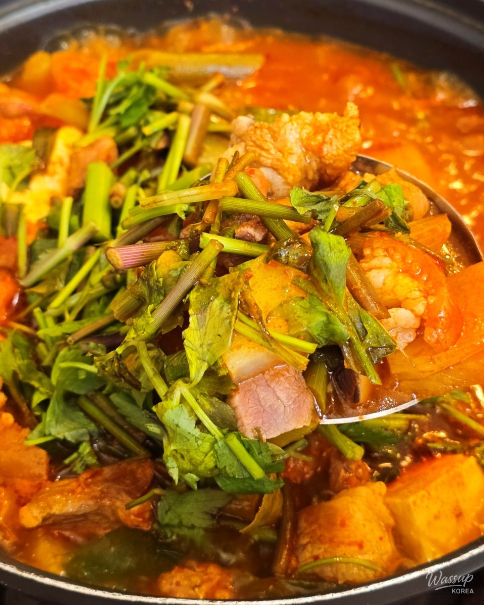 Discovering the Unique Flavors of Mungyeong: Joksal Stew_06