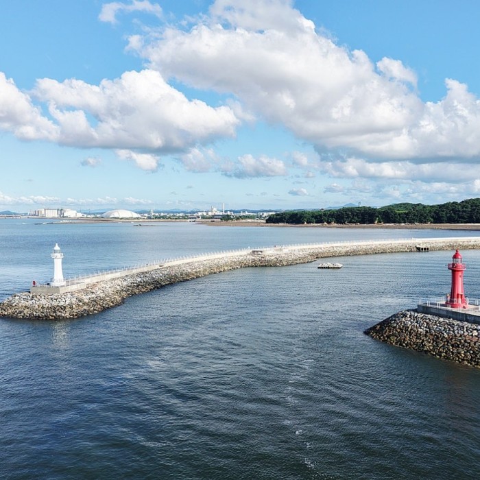 Exploring the Enchanting Sea Cave: Yongcheon Cave and Janggo Port4891
