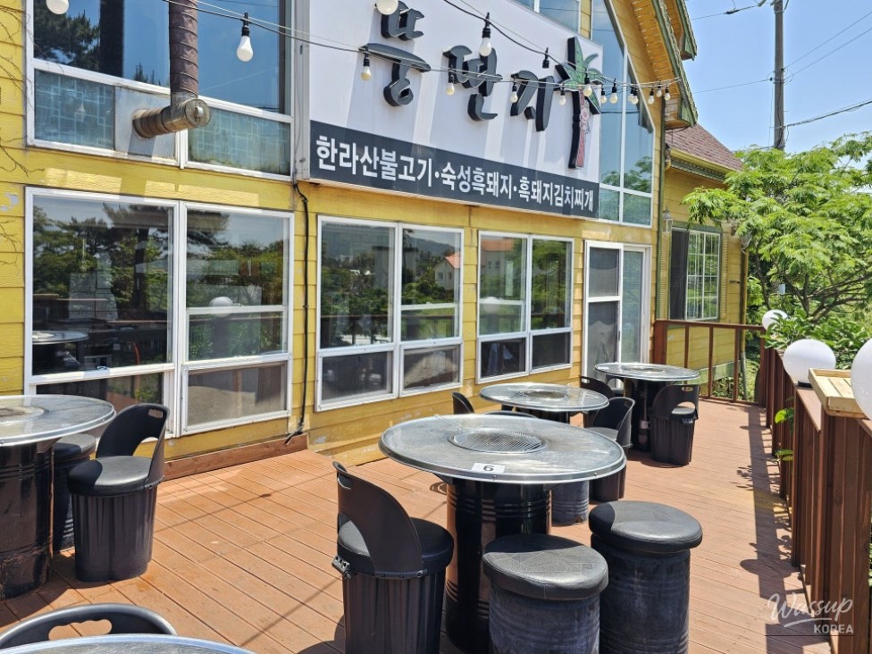 Must-Try Black Pork Restaurant in Aewol, Jeju_05