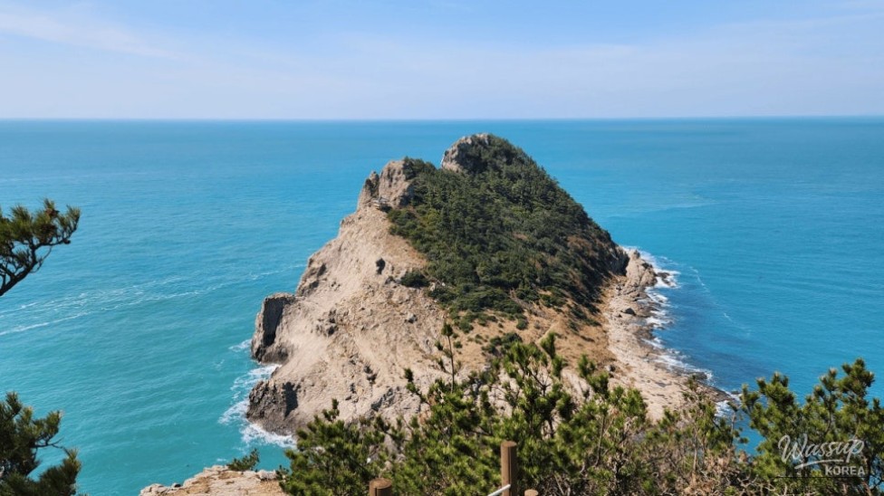 Discovering the Breathtaking Nabaron Sky Road on Chuja Island_04