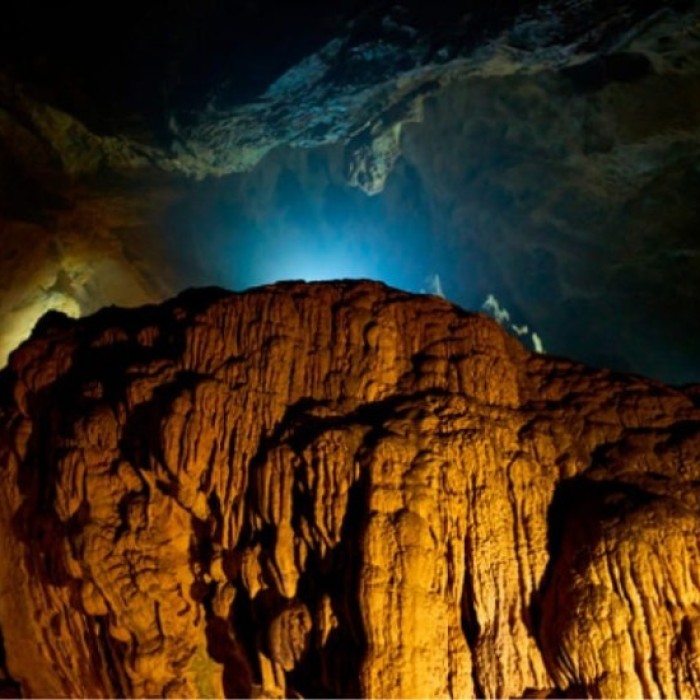 Discover the Cool Haven of Samcheok Hwanseongul Cave4932