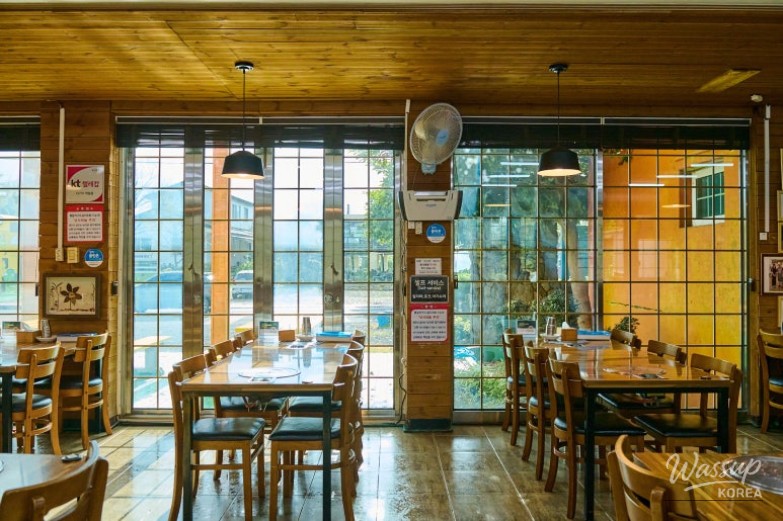 A Culinary Journey in Jeju: Must-Try Restaurants_04