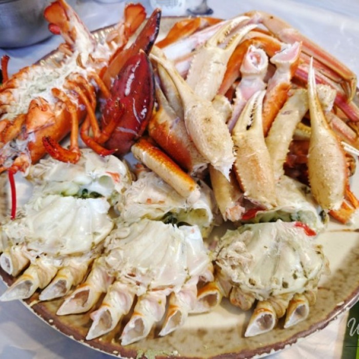 A Family Summer Trip to Busan: Discovering the Delicious King Crab2465