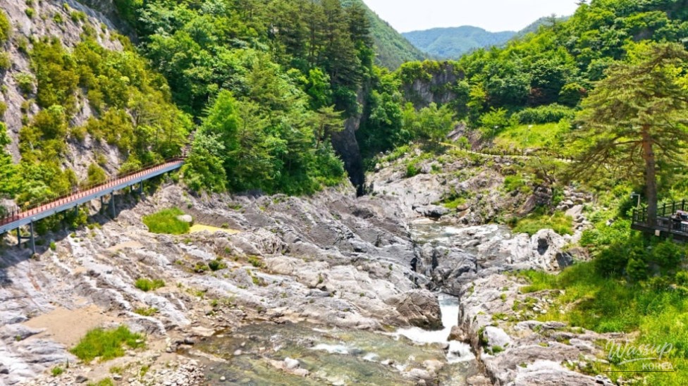 Discovering the Hidden Wonders of Taebaek Gumunso_01