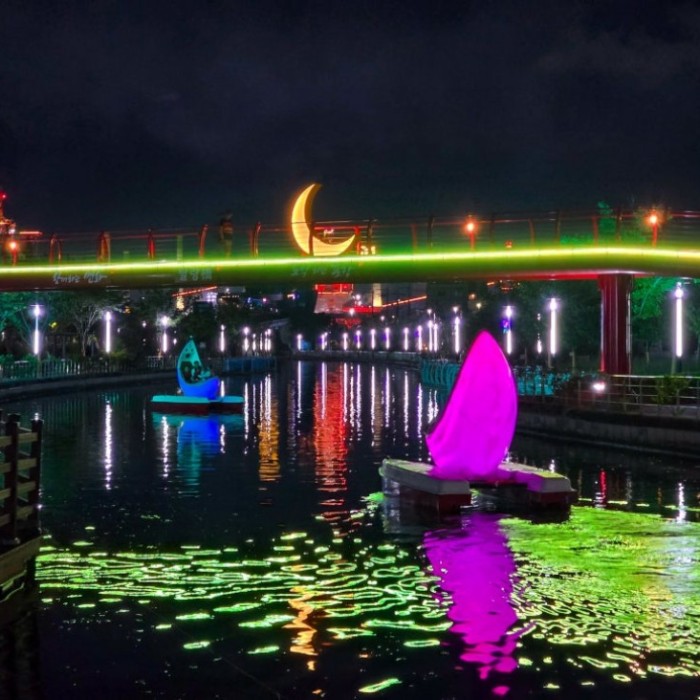 Refreshing Summer Walk at Pohang Canal2435