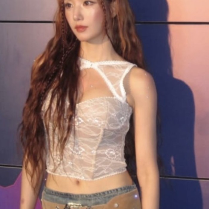 The Water Bomb Goddess, Kwon Eunbi: Her Journey to Turkey275