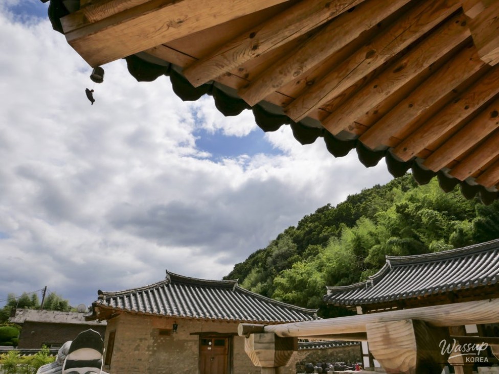 Experience Traditional Korean Living in Jinju's Seongsan Village_12