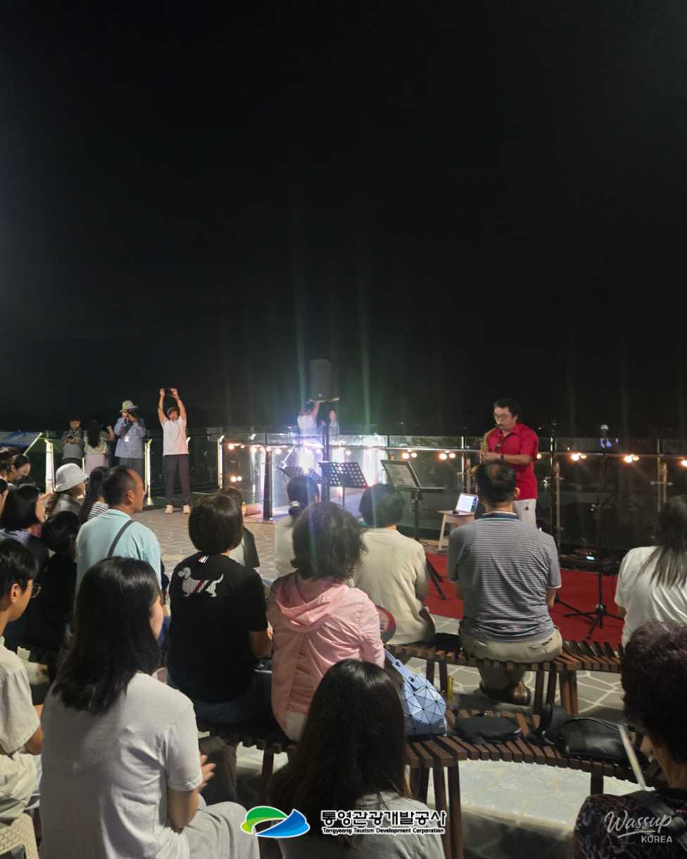 A Special Summer Night at Tongyeong Cable Car_05