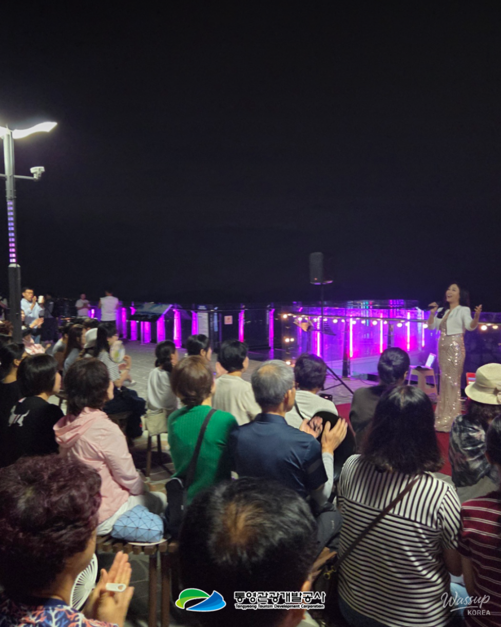 A Special Summer Night at Tongyeong Cable Car_03