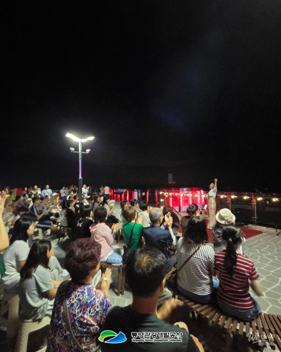 A Special Summer Night at Tongyeong Cable Car_04