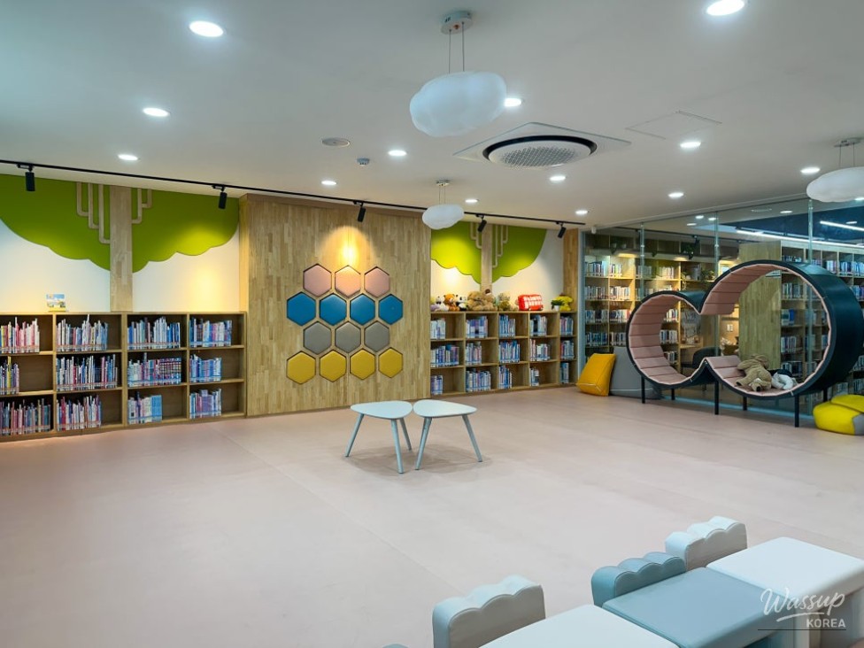 Exploring the Jincheon Education Library_09