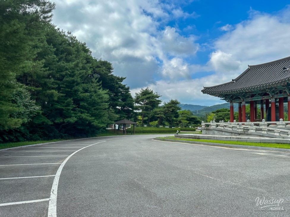 Exploring the Jincheon Historical Theme Park: A Cultural Retreat_04