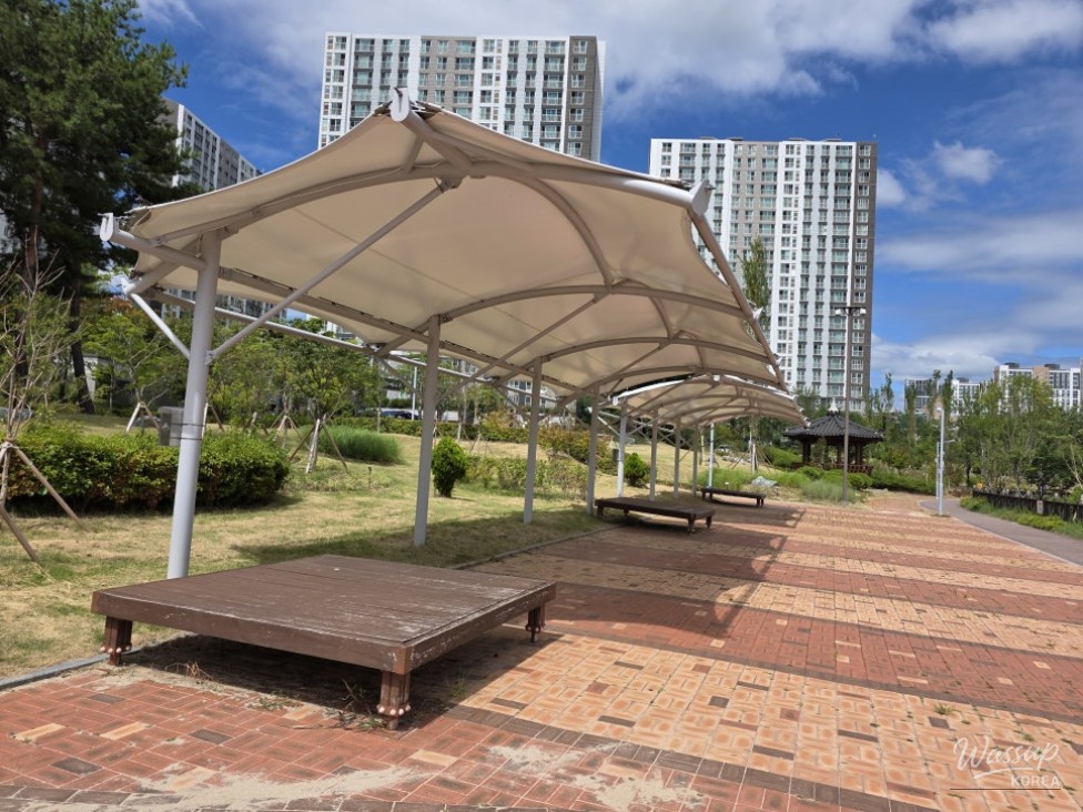 Discovering Jincheon Daehwa Park: A Natural Retreat_06