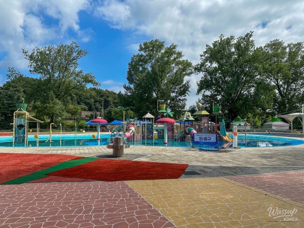 Enjoy Summer Fun at Baekgokcheon Water Park_02
