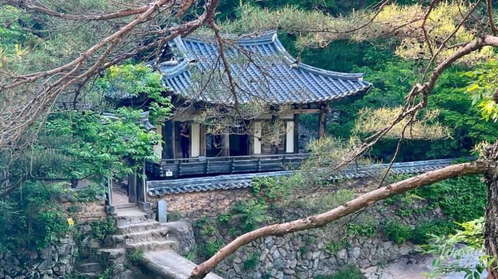 Discovering the Serenity of Manhyujeong in Andong_02