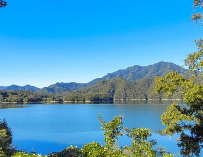 Exploring the Scenic Hyengseong Lake Trail float