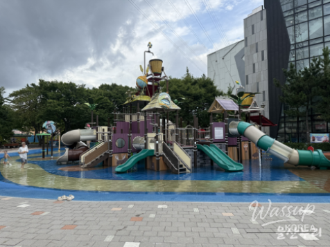 Ulsan's Summer Heat Relief: Cooling Fog and Free Water Vending Machines_03