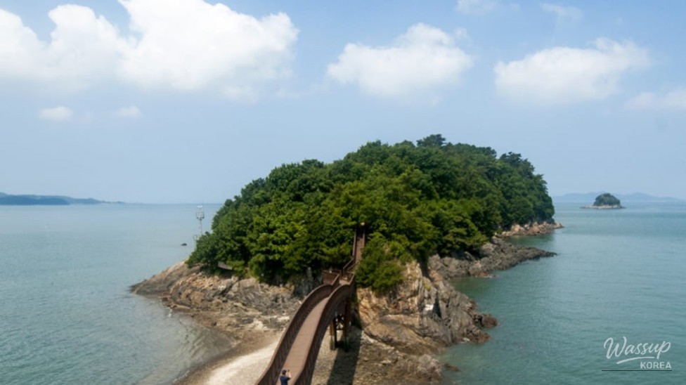 Sunset Viewing at Gubongdo in Ansan: A Summer Getaway_03