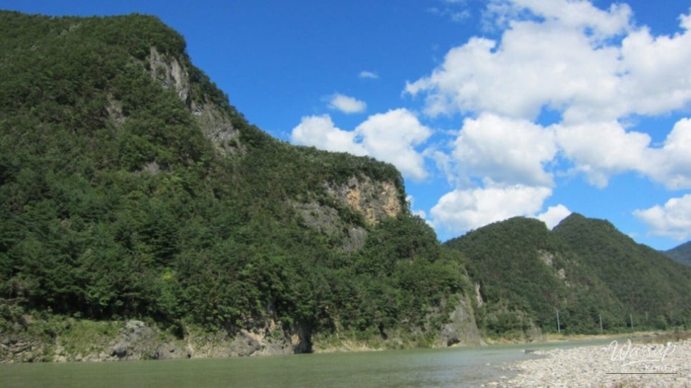 Refreshing Summer Getaway at Donggang River in Yeongwol_03