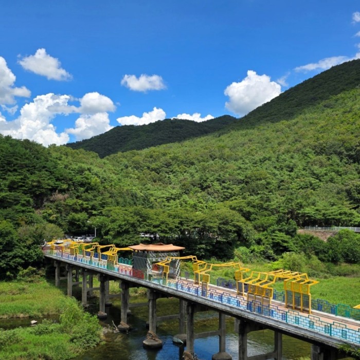 Exploring the Scenic Wonders of Mungyeong2506