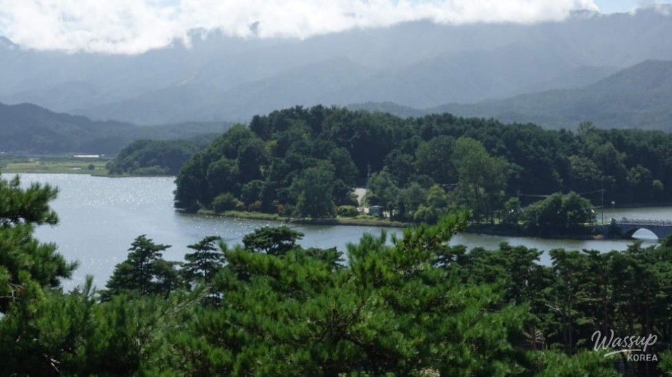 Discovering the Hidden Gems of Songjiho and Hwajinpo Beaches_04