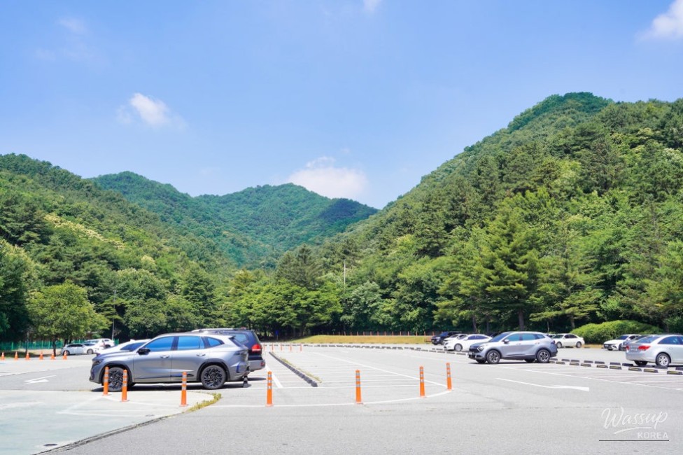 Exploring Cheongju's Munui Cultural Heritage Complex with a View of Daecheong Lake_03