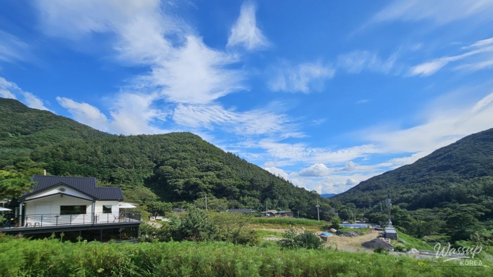 Exploring Oseong Hanok Village: A Dreamy Retreat_03