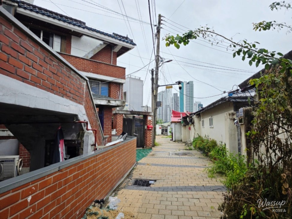 Gyeonggi Happiness Village Management Office: A Community Hub for Residents_03
