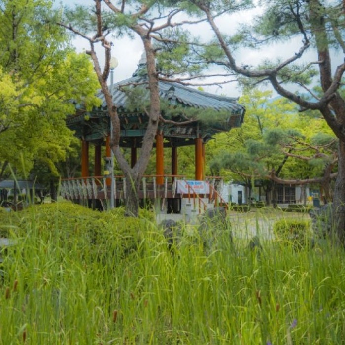 Exploring Gumi's Garden of Friendship