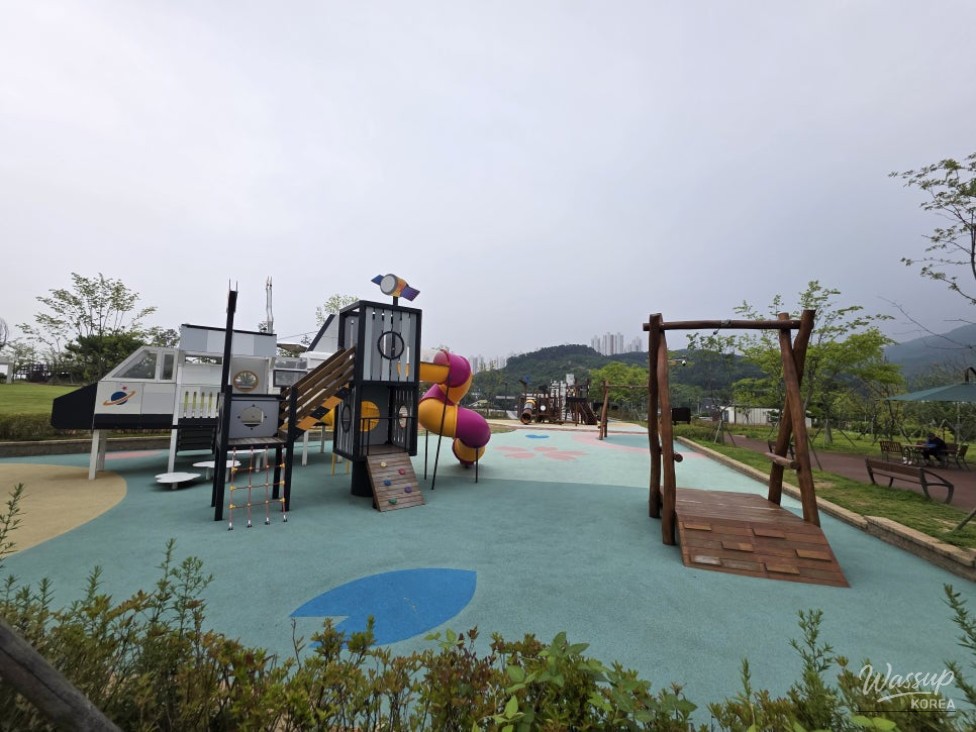 Discovering the Tranquil Jincheon Park_08
