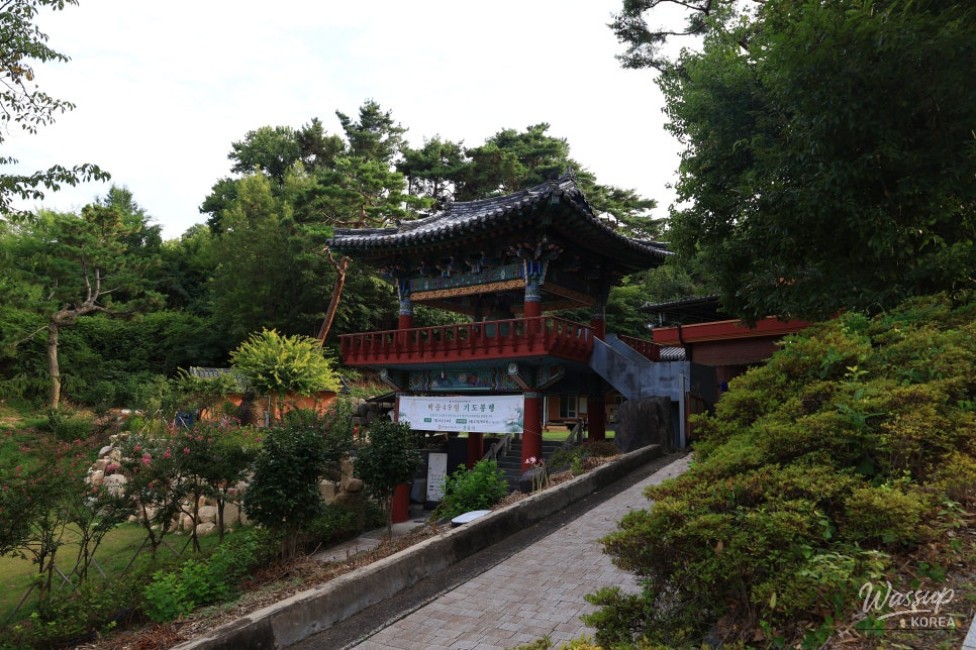 Exploring the Tranquil Kwanumsa Temple in Ham-an_06