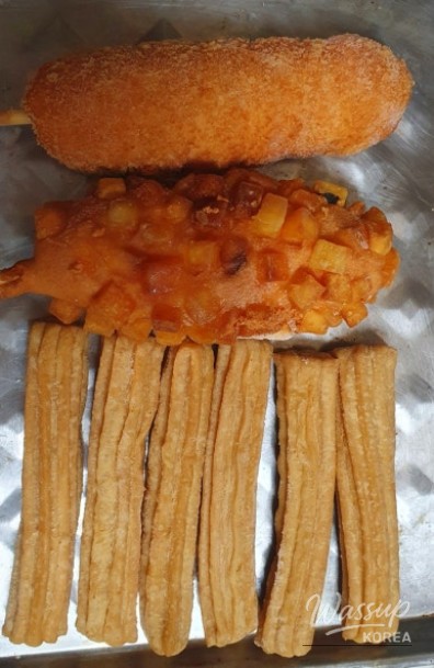 Delicious Frozen Hot Dogs and Churros_06