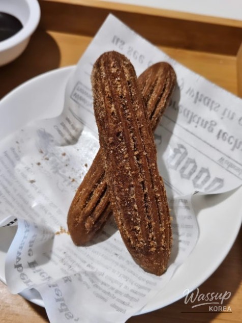 Delicious Late Night Snack: Real Chocolate Churros_04