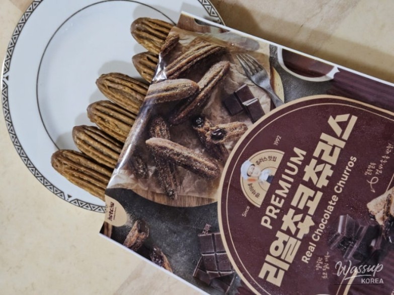 Delicious Chocolate Churros Review_02