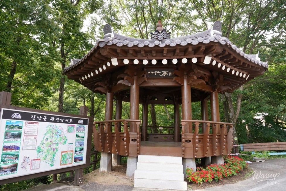Recommended Natural Recreation Forest in Jeonbuk: Demisaem Natural Recreation Forest_04