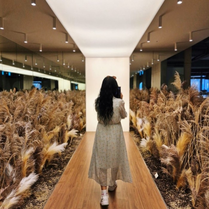 A Memorable Family Trip to Yeosu's Moyfin Cafe