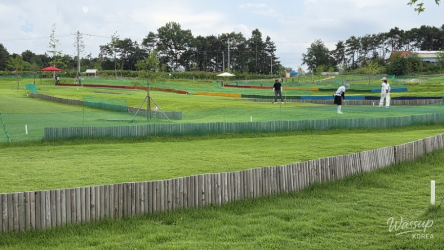 Discover the Chungbuk Provincial Park Golf Course_04