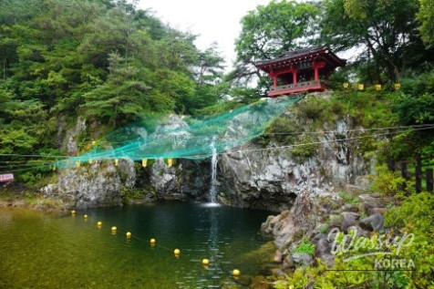 Exploring Jangak Waterfall in Sangju_09