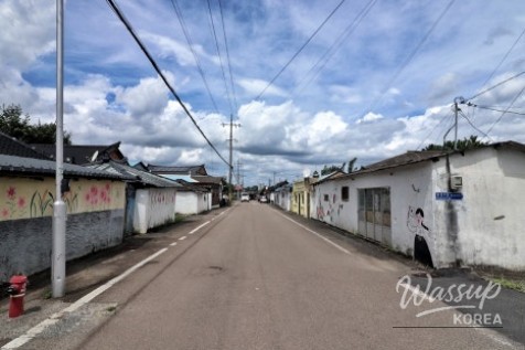 A Journey to Gunbuk Station: Memories and Discoveries_02