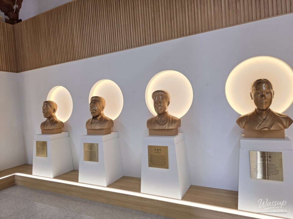 A Memorable Autumn Trip to the Lee Sang-seol Memorial Hall_18